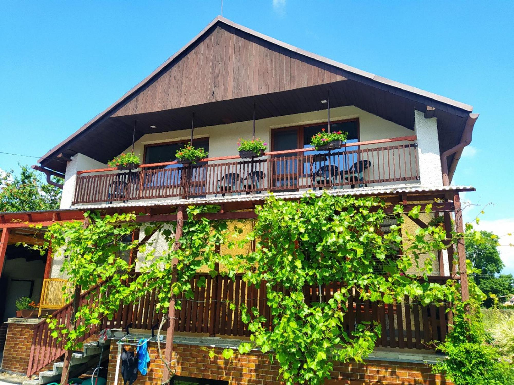 Apartman U Spycharu Bile Policany Exterior foto